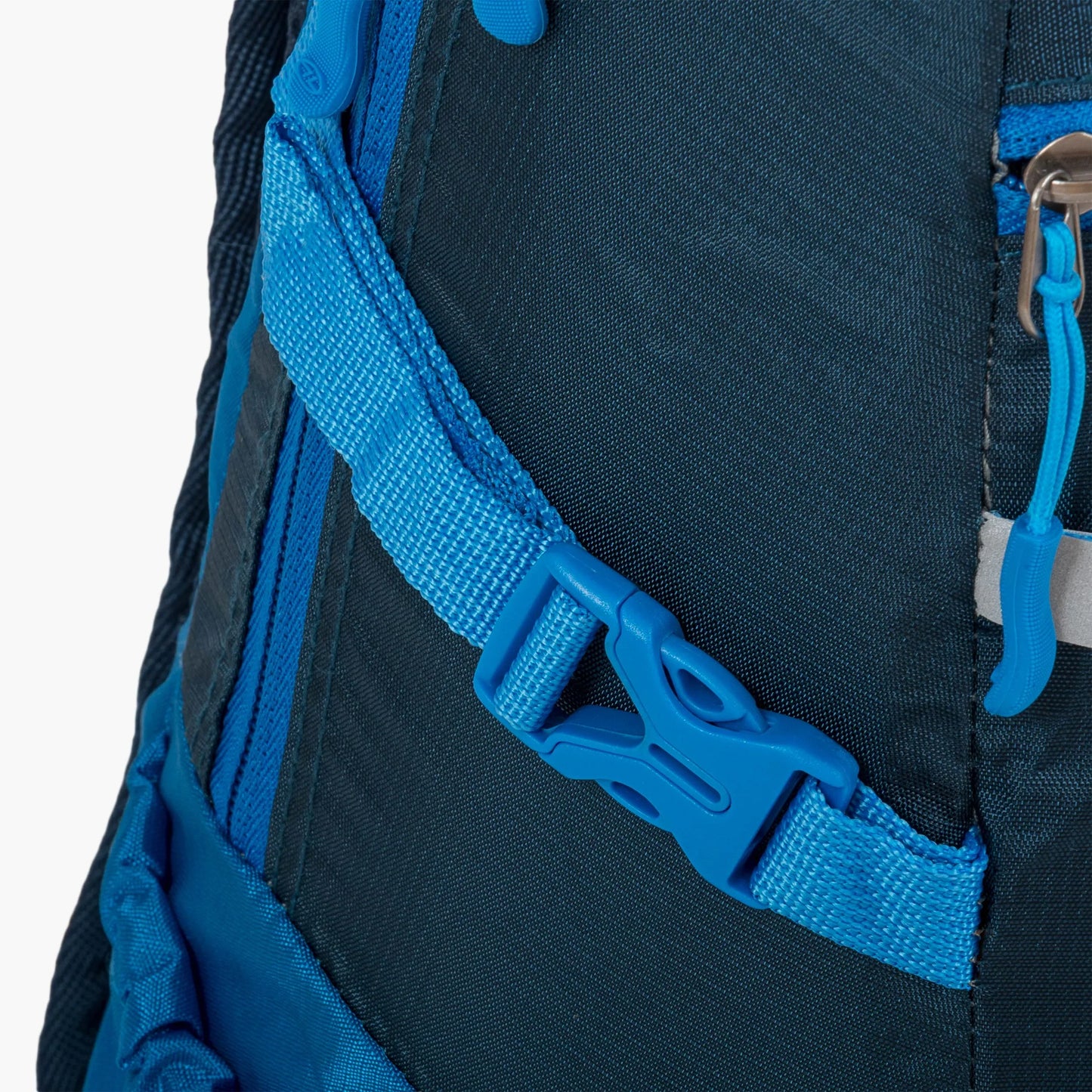 Highlander Venture Day Pack Backpack - 20L