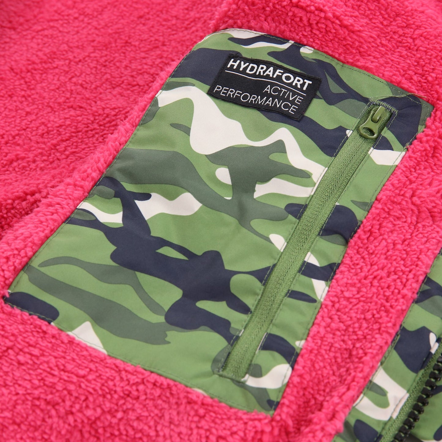 Regatta Adult Changing Robe - Cactus Camouflage