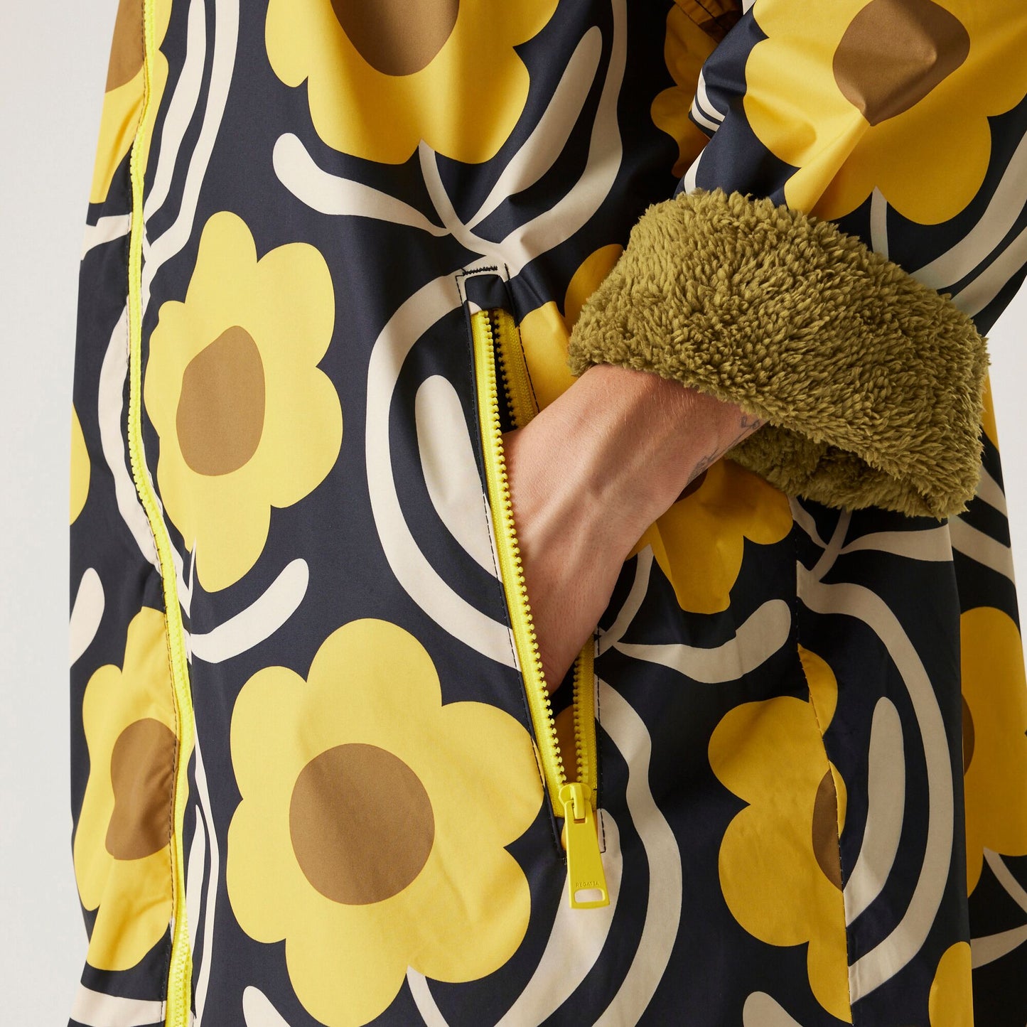 Orla Kiely Changing Robe - Apple Blossom Yellow