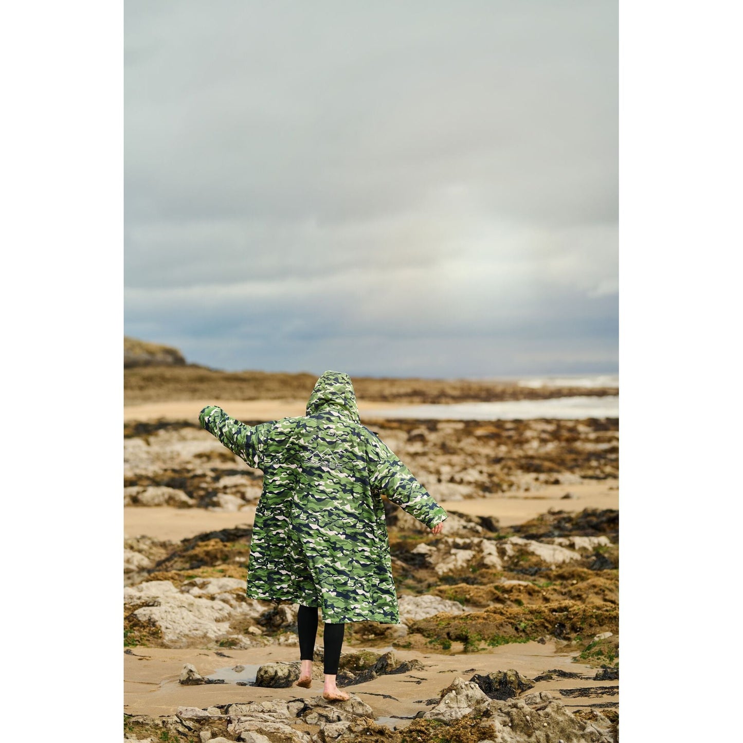 Regatta Adult Changing Robe - Cactus Camouflage