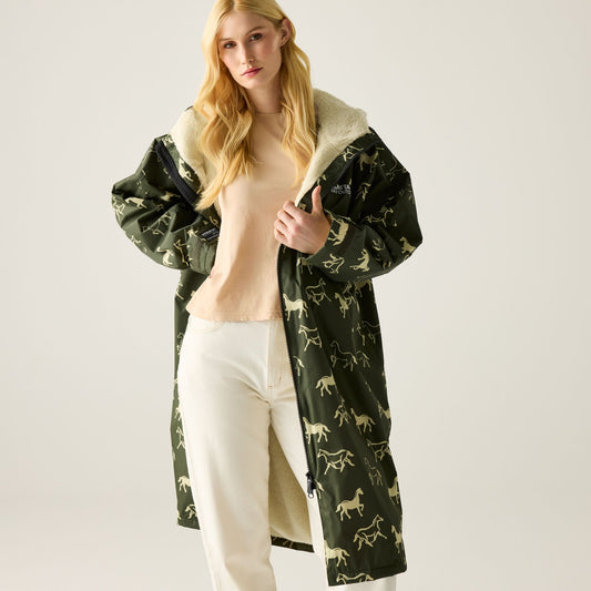 Regatta Adult WP Robe - Dark Khaki Horse